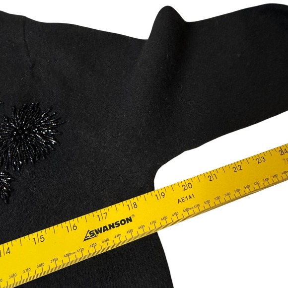 Vtg Black Beaded Floral Embellished Wool Angora Rabbit Cardigan Sweater Women M - Picture 8 of 8